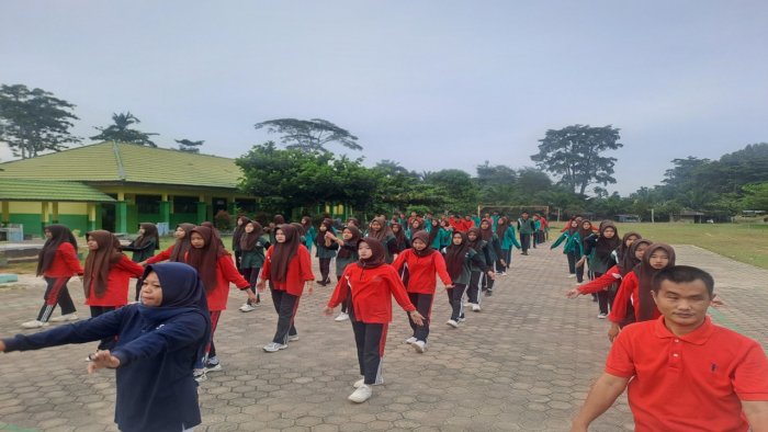Senam Pagi di MAN 2 Batang Hari Dorong Hidup Sehat