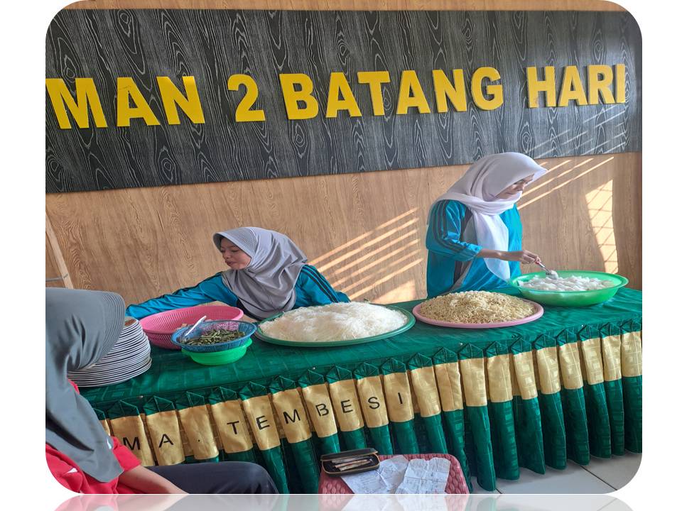 Asah Keterampilan Memasak, Siswa MAN 2 Batang Hari Ikuti Pengembangan Diri Tata Boga 