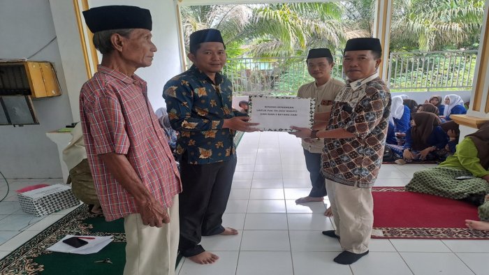 Momen Haru, MAN 2 Batang Hari Gelar Perpisahan Guru PPPK