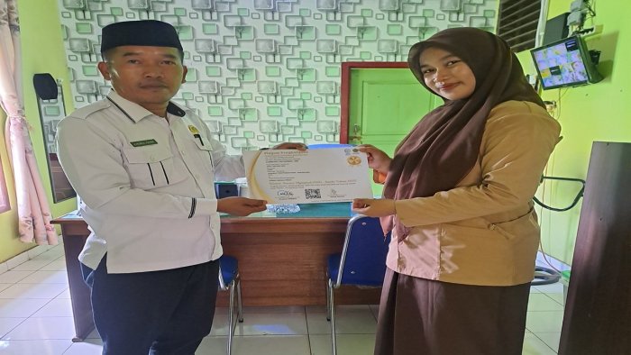 Zurriyat Fathonah Siswa MAN 2 Batang Hari Raih Medali Perak di Olimpiade Geografi Terintegrasi