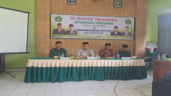 Kepala Kankemenag Batang Hari Paparkan Lima Poin Penting Kurikulum Berbasis Cinta